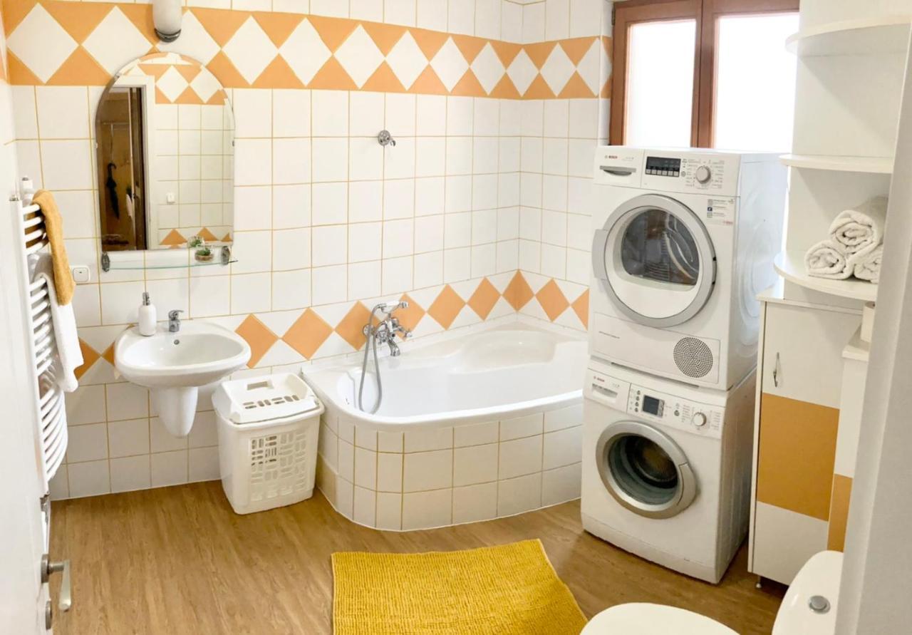 Aqua Azur Apartman Hajdúszoboszló Zewnętrze zdjęcie