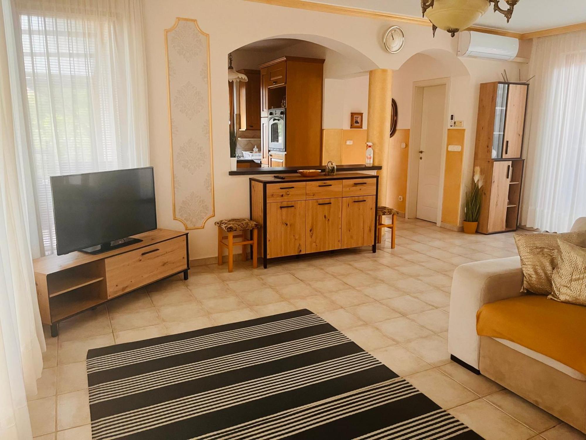 Aqua Azur Apartman Hajdúszoboszló Zewnętrze zdjęcie