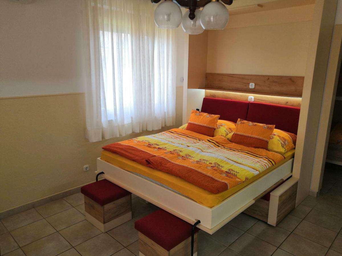 Aqua Azur Apartman Hajdúszoboszló Zewnętrze zdjęcie
